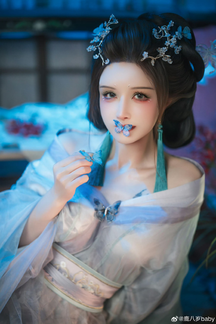 夜鹰 封面